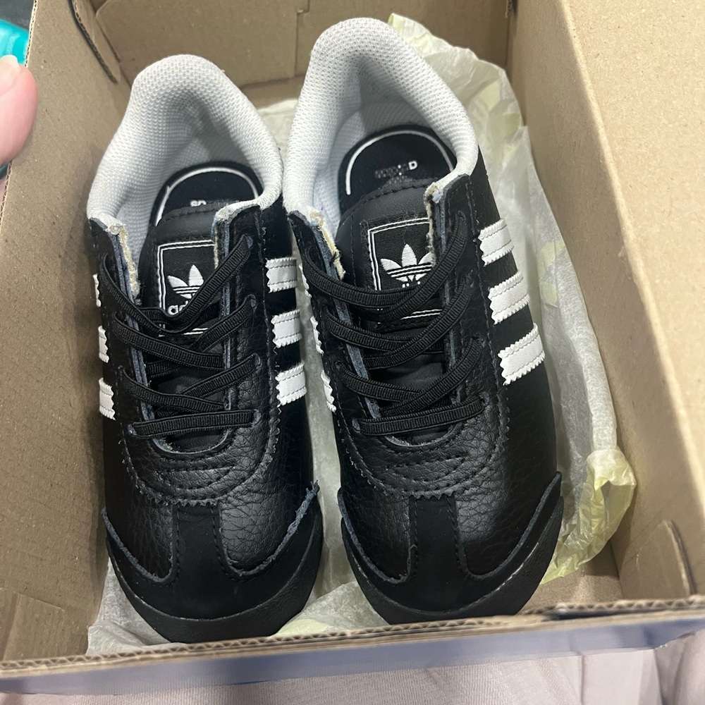 Adidas Samoa I Sneakers - Classic Black and White - Picture 2 of 9